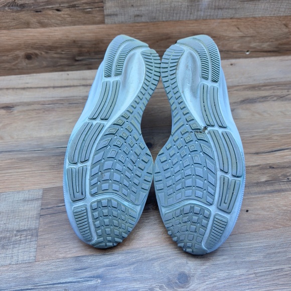 Nike Air Zoom Pegasus 37 Womens 8 Running Shoes Athletic Sneakers BQ9647-009 - Picture 4 of 9